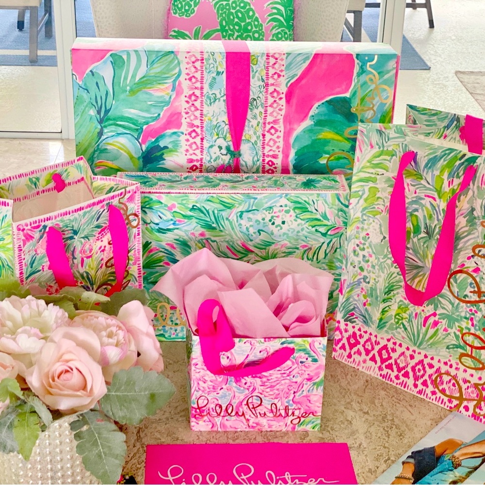Top Rated Seller offering Lilly Pulitzer Mystery Box!!!